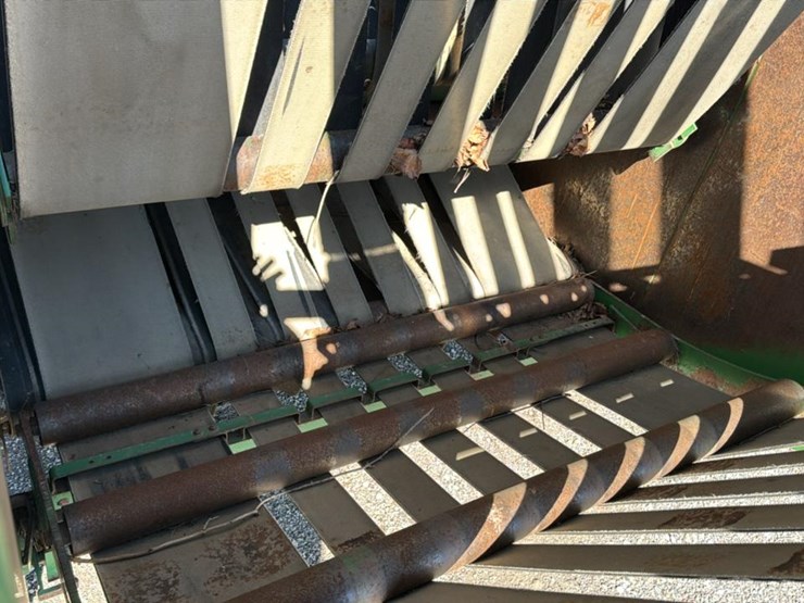 john-deere-510-image-26