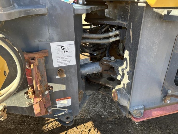 2007-komatsu-wa200-5-image-21