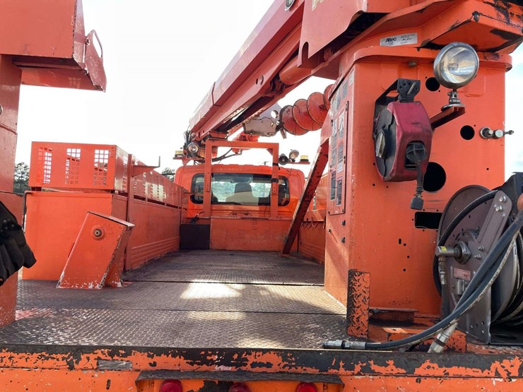 2007-international-durastar-4300-image-16