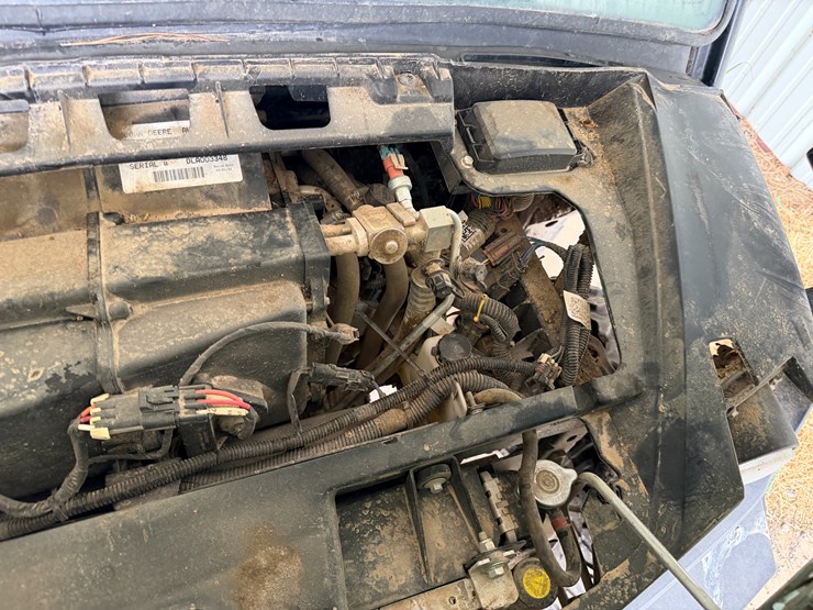 john-deere-gator-image-38