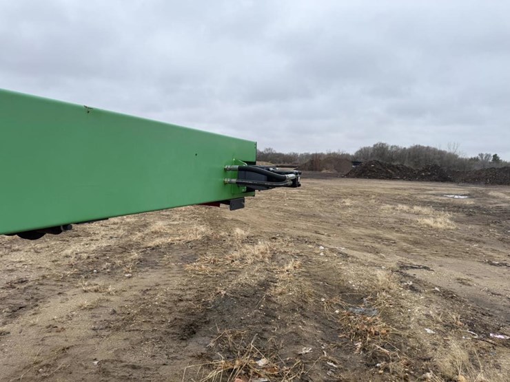 #1196-•-2021-terex-tc80-tracked-conveyor-image-39