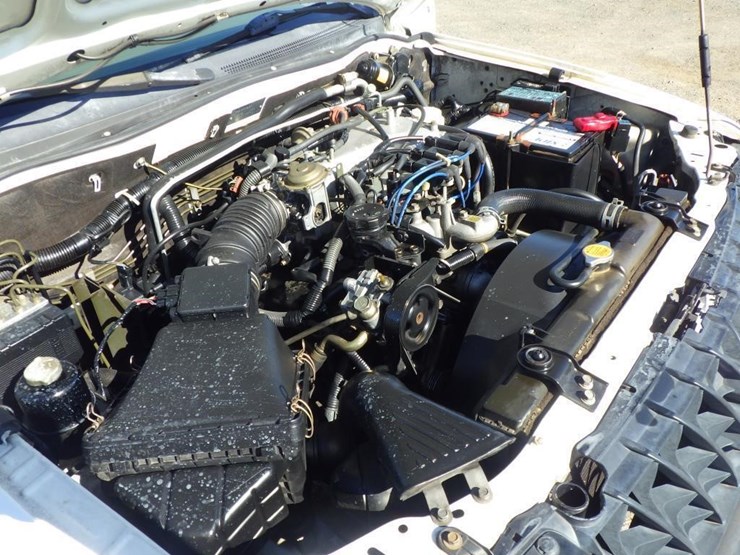 2003-mitsubishi-montero-image-11