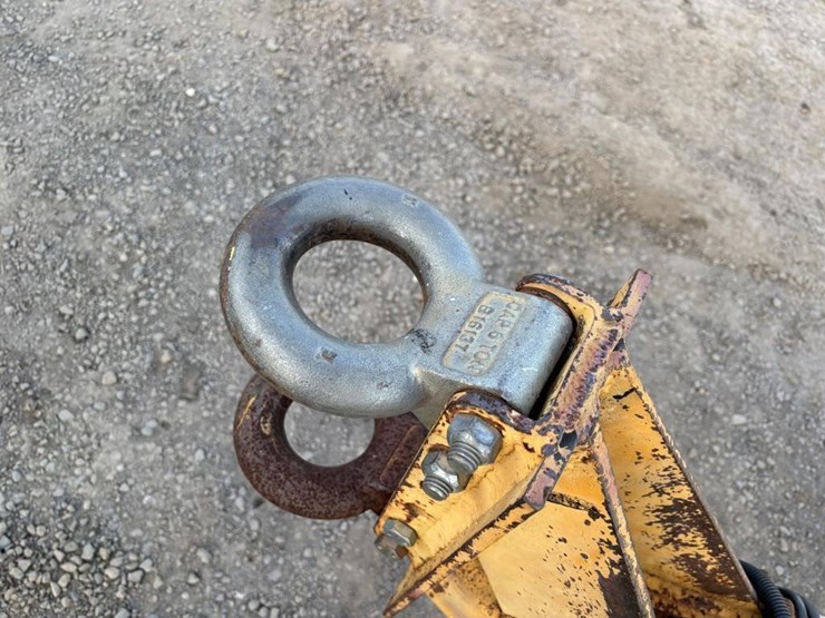 2008-ingersoll-rand-p185-image-8