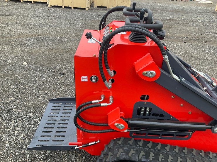 #1014-•-unused-2025-zjz-380-mini-skid-steer-loader-image-15