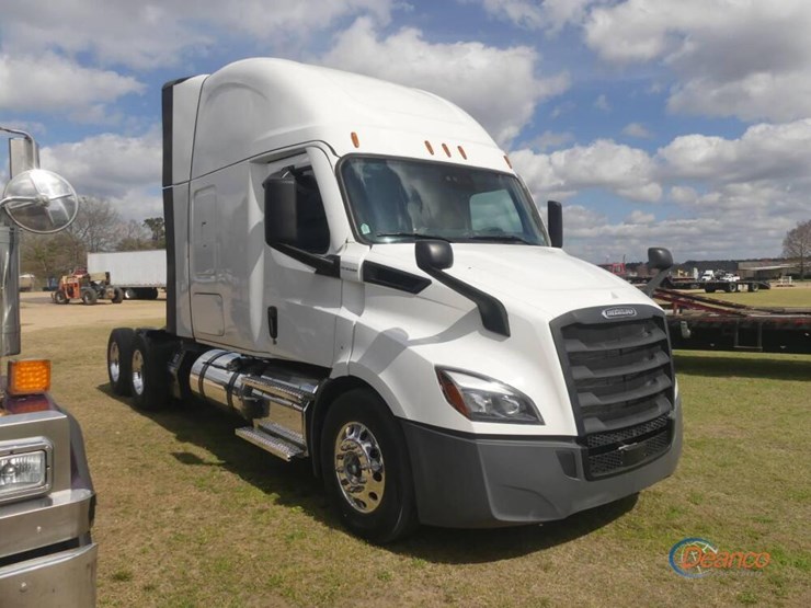 2025-freightliner-cascadia-116-image-1