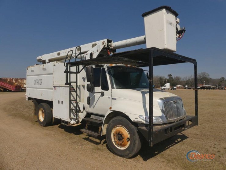 2011-international-durastar-4300-image-1