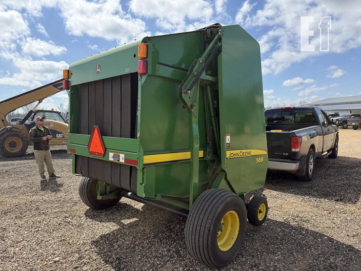 2007-john-deere-568-image-4