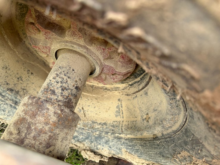 #41017-•-case-rmx340-34'-disk-image-9