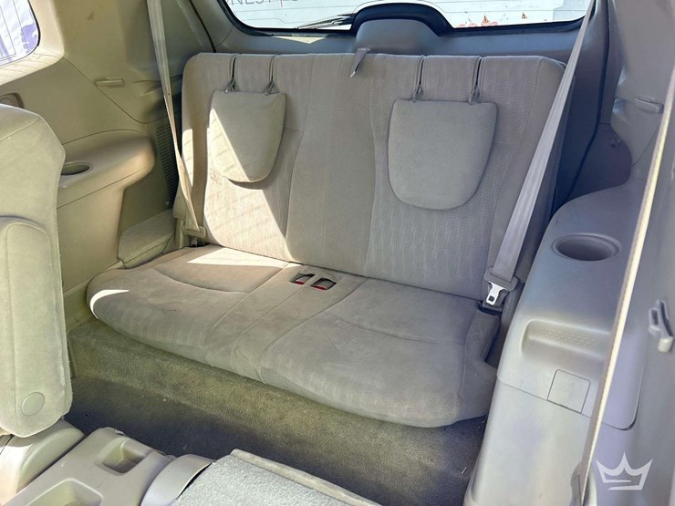 2009-toyota-highlander-image-17
