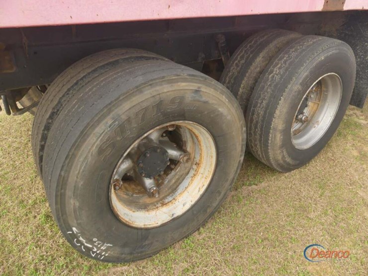 1981-mack-r686st-image-7