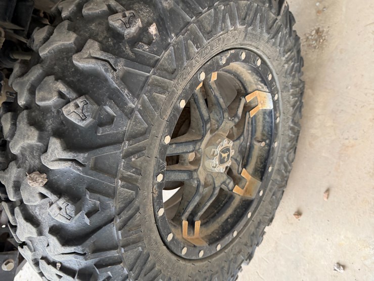 john-deere-gator-image-7