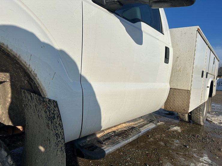 2015-ford-f350-image-27