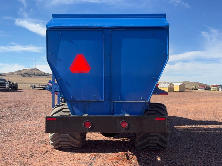 1995-international-8100-image-5