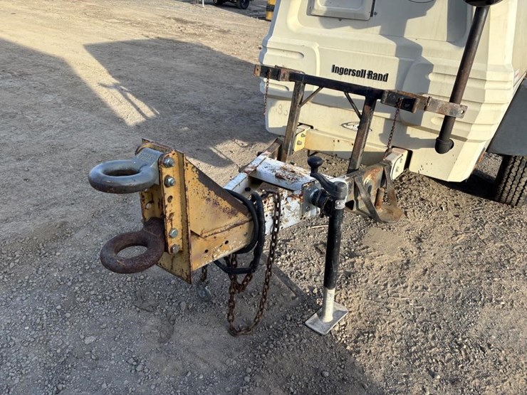 2008-ingersoll-rand-p185-image-6