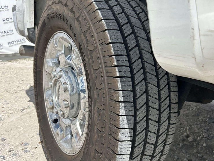 2020-ford-f250-image-27