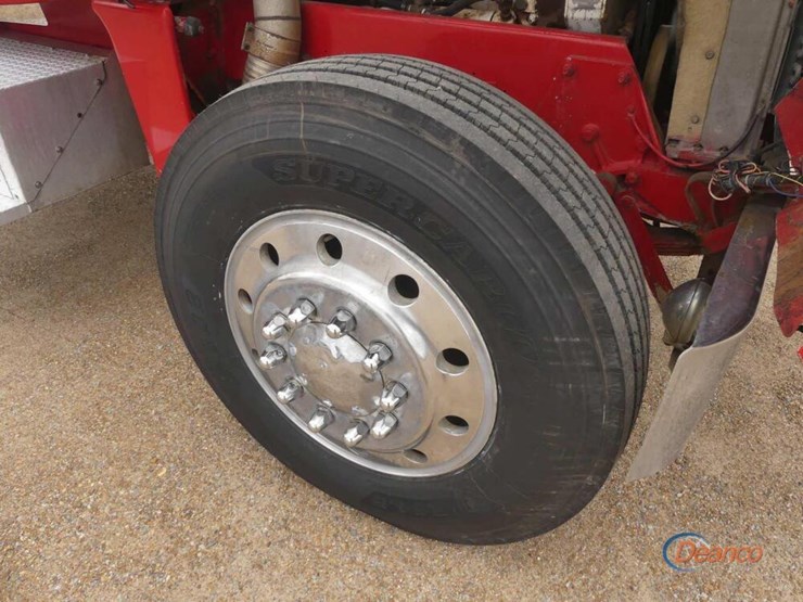 1980-peterbilt-359-image-11