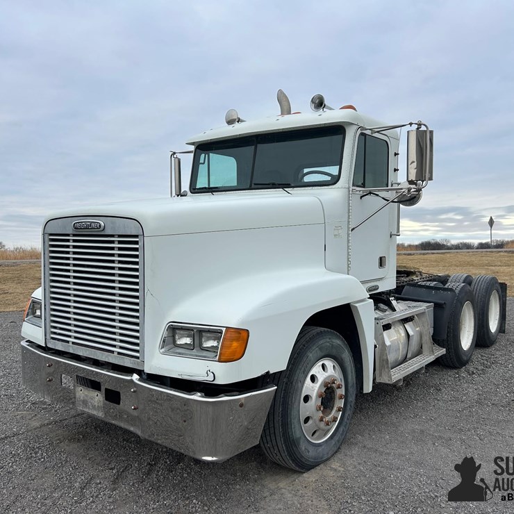 1999 FREIGHTLINER FLD120