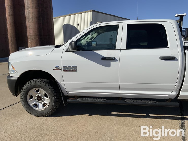 2017-dodge-2500-image-10