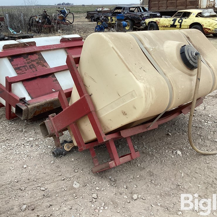 Wylie 250-Gallon Saddle Tanks