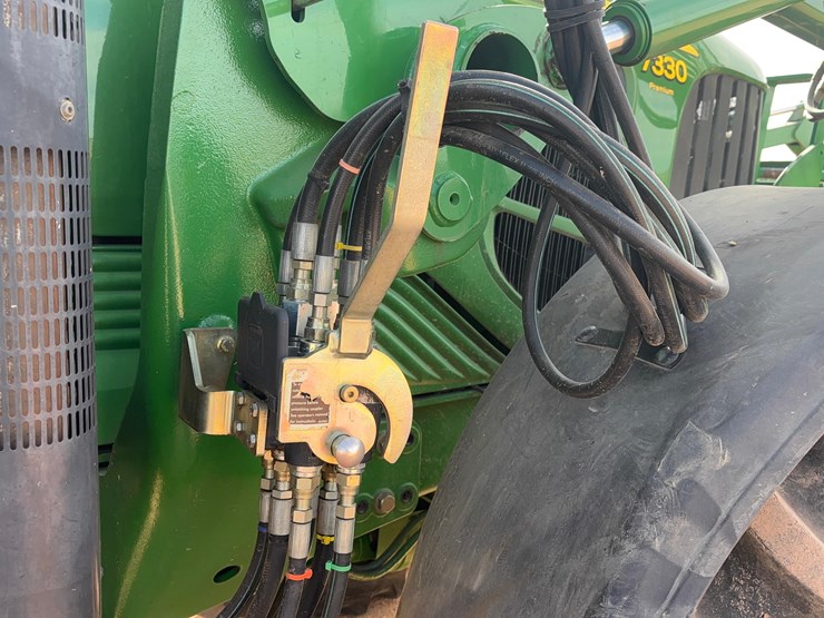 2008-john-deere-7330-premium-image-12