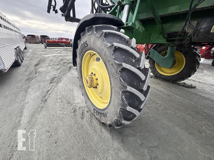 1997-john-deere-4700-image-12