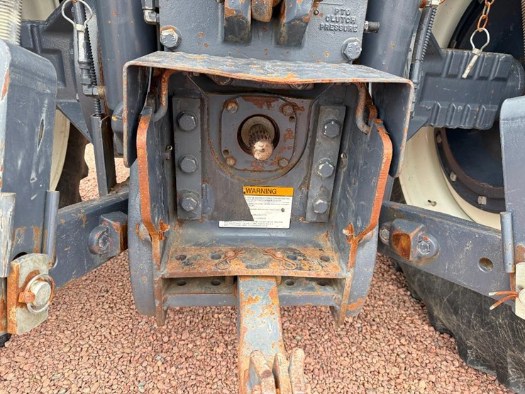 new-holland-8770-image-28