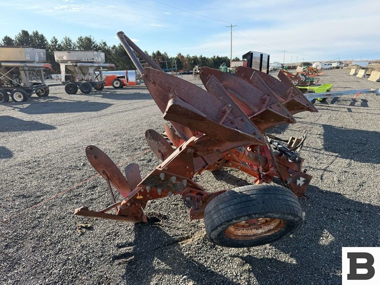 massey-ferguson-57-image-2