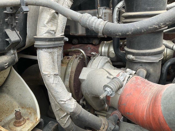 2014-international-7300-image-125