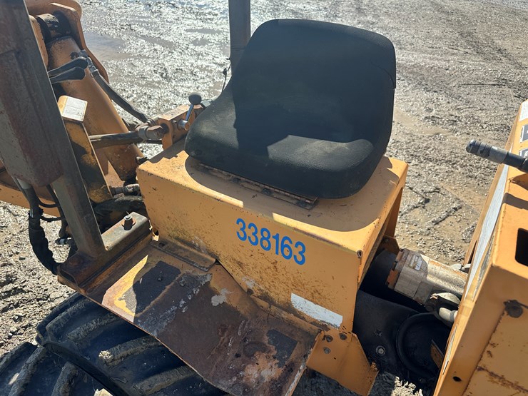 case-maxi-sneaker-image-38