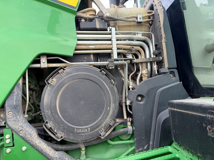 2023-john-deere-8r-310-image-45
