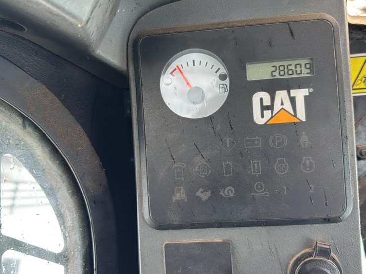 2013-caterpillar-279c-image-40