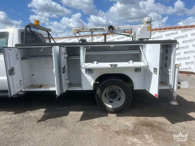 2016-ford-f450-image-16