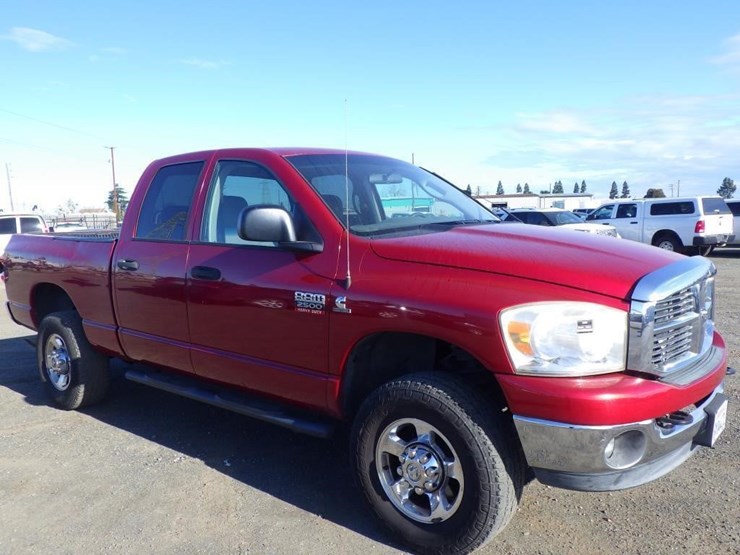 2009-dodge-ram-2500-image-2