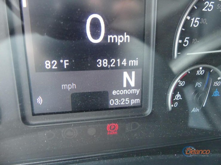 2025-freightliner-cascadia-116-image-18