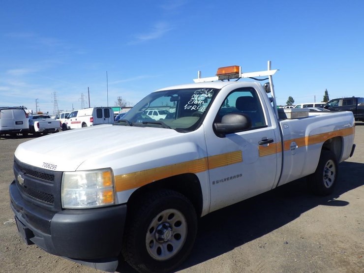 2009-chevrolet-1500-image-1