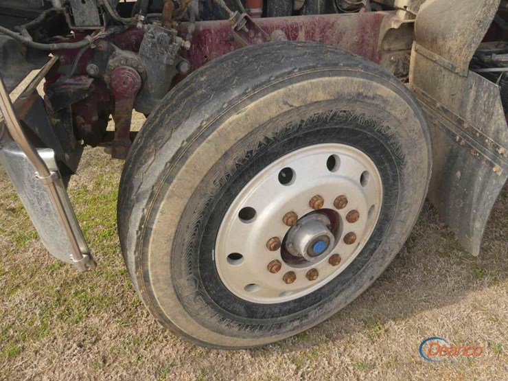 2001-mack-ch613-image-14