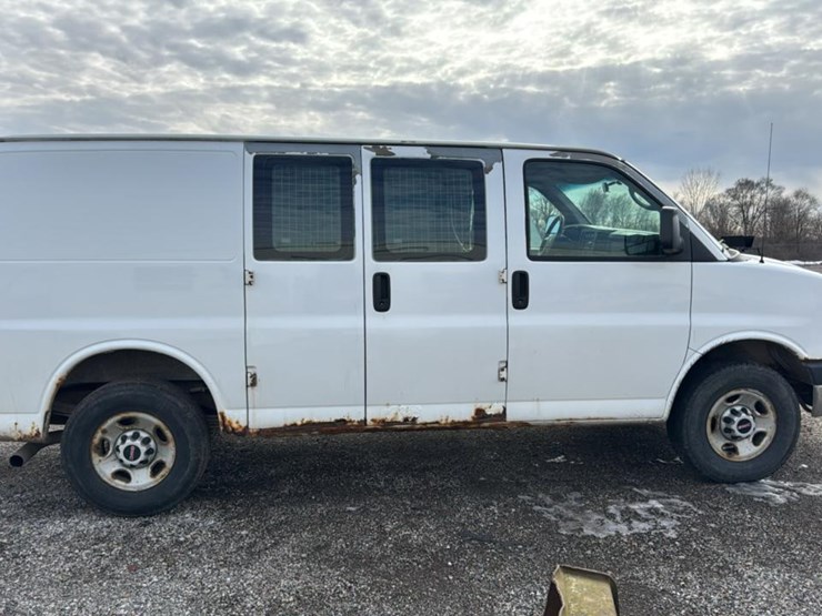 2008-gmc-3500-image-6