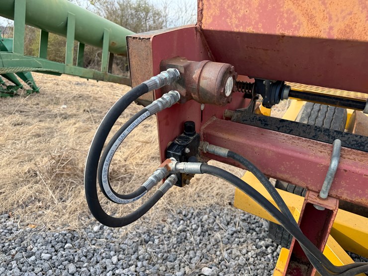 #41047-•-w&a-manufacturing-894-levee-seeder-and-packer-image-39