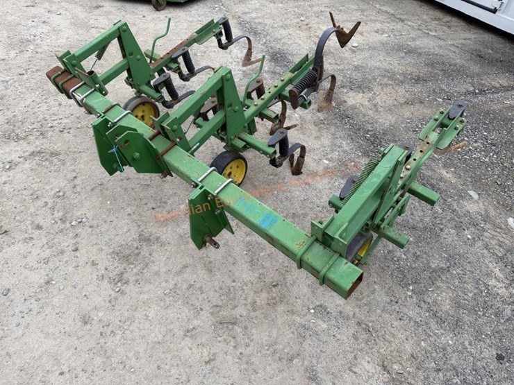 john-deere-2-image-11