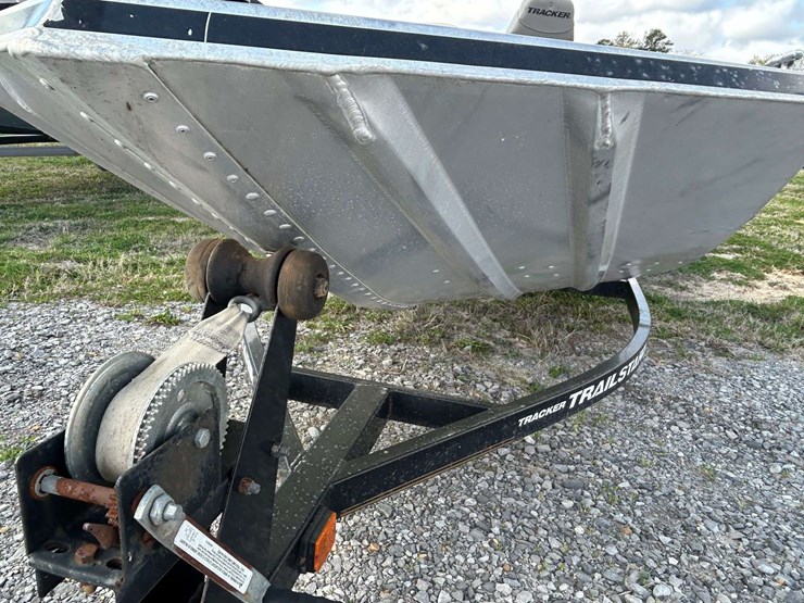 1999-bass-tracker-pro-team-165-boat-w/trailer-image-6