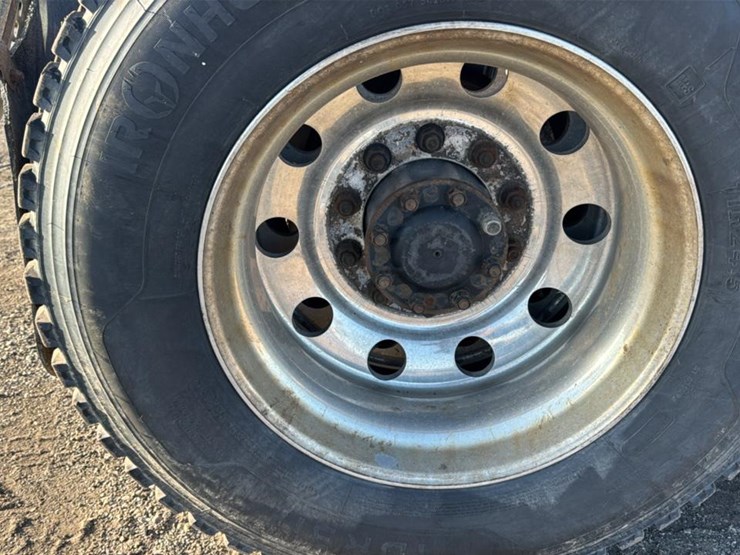 2005-kenworth-t800-image-33