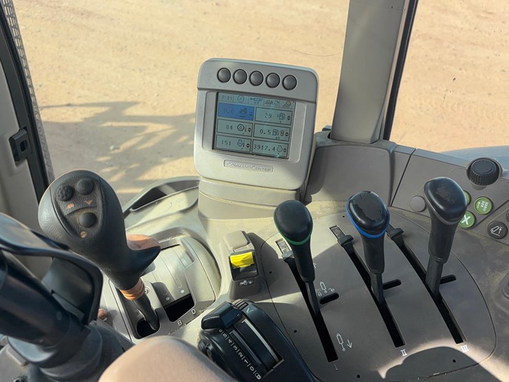 2008-john-deere-7330-premium-image-18