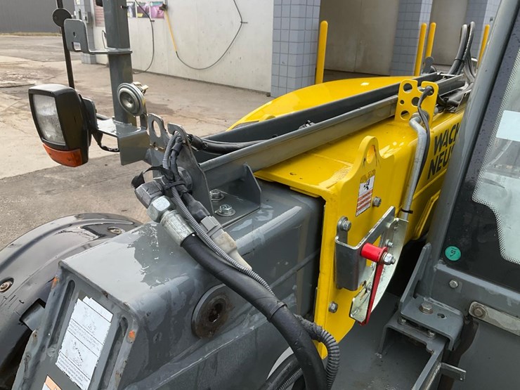 2017-wacker-neuson-th522-image-19