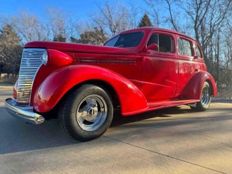 1938-chevy-street-rod,-ls1-v-8-engine,-4l60e-image-15