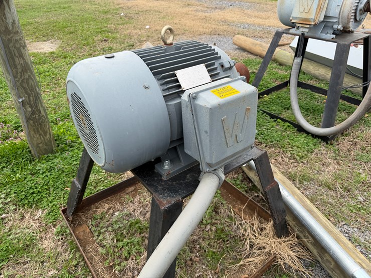 #41001-•-nema-3-phase-electric-motor-w/pole-,-meter-loop-&-breaker-panel-image-12