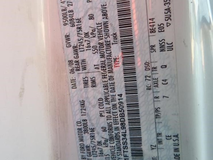 2008-ford-e350-image-23