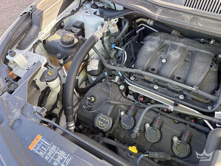 2016-ford-explorer-image-31