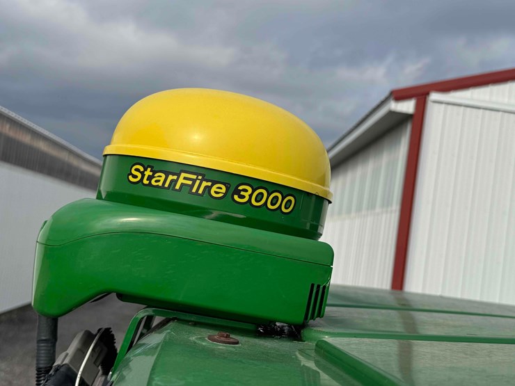 1995-john-deere-8200-image-35