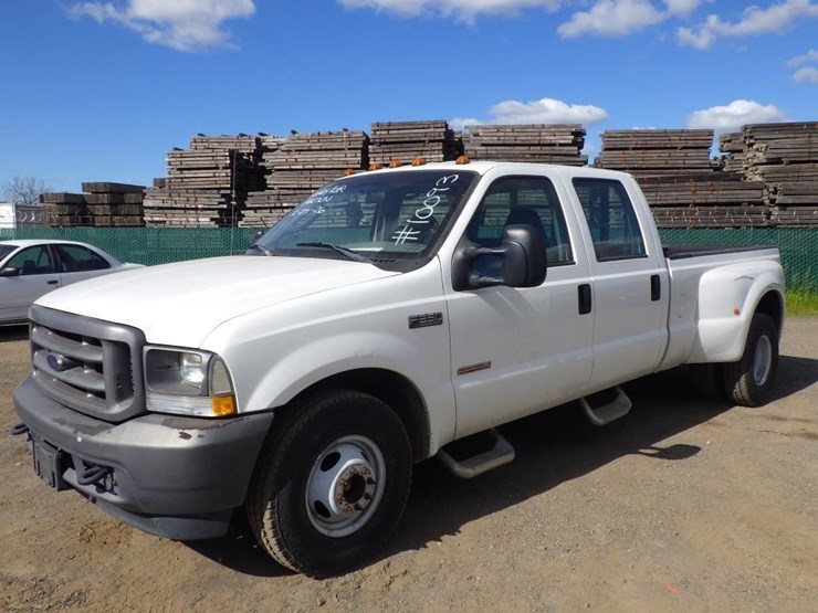 2004-ford-f350-image-1