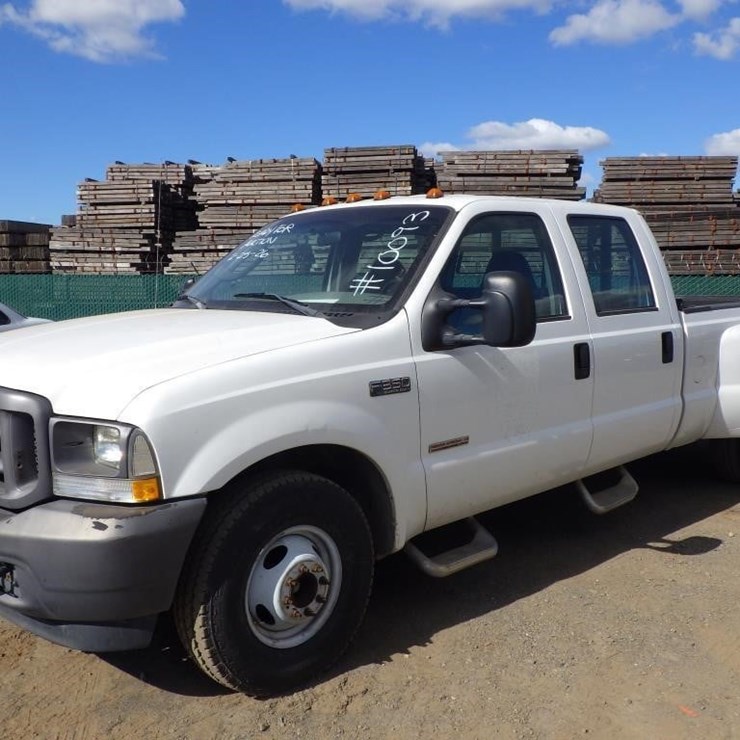 2004 FORD F350
